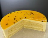 Hình bước làm 4 của món Passion Cheesecake (phô mai chanh dây)