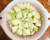 Hình bước làm 1 của món Cơm ngon nhà Huý 🏡: Cá mó chiên - Canh bầu nấu tôm