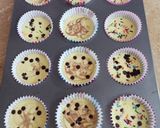 A picture of step 4 of Chocolate & Vanilla Cup Cakes 🧁🧁🧁.