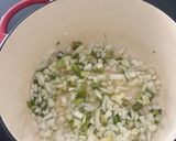 Foto del paso 3 de la receta: Fideuá de sepia y gambas