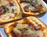 Foto langkah ke 5 dari resep Pizza Roti tawar Mozarella praktis❤️.