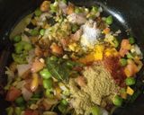 કાઠીયાવાડી વઘારેલી ખીચડી (Kathiyawadi Vaghareli Khichdi Recipe In Gujarati) રેસીપી સ્ટેપ2ફોટો