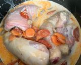 Une image de l'étape 2 de ☆Mijoté de Poulet au Lait de Coco, Chorizo et Légumes de Printemps☆.