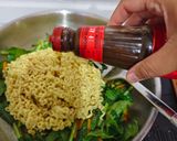 Foto langkah ke 5 dari resep Mie Goreng.