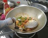 A picture of step 4 of Egg 65.