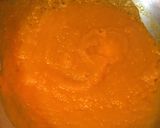 A picture of step 5 of Mango Popsicles.