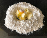 Foto del paso 3 de la receta: Masa casera para discos/tapas de empanadas