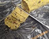 A picture of step 5 of Cherry and Pistachio Shortbread Cookie.