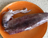 Foto del paso 1 de la receta: Calamares con patatas