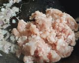 Hình bước làm 1 của món Bánh pateso nhân thịt