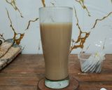 Foto langkah ke 5 dari resep Teh Susu Gula Aren.