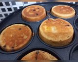 Foto langkah ke 5 dari resep Chocobanananana cake (pakai happycall).