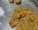 A picture of step 3 of Besan ladoo.