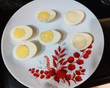 A picture of step 2 of Masala boiled egg street style.