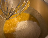 Foto del paso 4 de la receta: Budín de banana y chocolate
