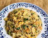 A picture of step 6 of Egg fried rice 🇨🇳.