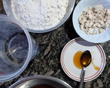 Foto del paso 1 de la receta: Pan casero - baguettes