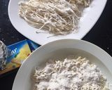 Foto langkah ke 1 dari resep Crispy Enoki mit Abon Keju.