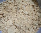 A picture of step 1 of Besan ke laddoo.