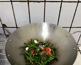 Foto langkah ke 2 dari resep Ayam Goreng Sambal Ijo.