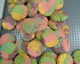 Foto langkah ke 5 dari resep Cookies Unicorn.
