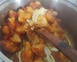 A picture of step 3 of Curried cauliflower,cheese and potato bake.