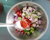 મિક્ષ કચુંમ્બર રેસીપી સ્ટેપ2ફોટો
