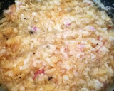 Foto del paso 3 de la receta: Champiñones rellenos de jamón y cebolla 🧅🧄