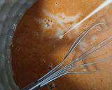 Foto langkah ke 4 dari resep Bolu caramel / sarang semut.