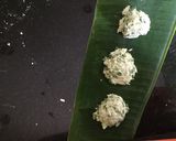 A picture of step 3 of Kui Chai Todd: กุ่ยช่ายทอด (Deep Fried Chinese Garlic Chive Cakes).