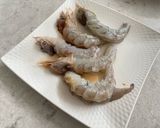 A picture of step 1 of Stir Fried Asparagus, Snap Peas and Shiitake with Prawns.