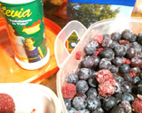 Foto del paso 3 de la receta: Batido de frutos rojos