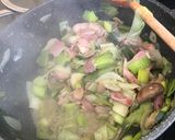 A picture of step 3 of Bacon & Leek soup.