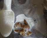 A picture of step 1 of Cheeko creamy shake.