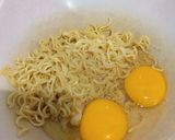 Foto langkah ke 1 dari resep Mie Telur Dadar Sayuran.