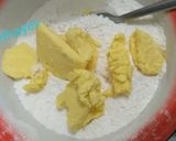 Foto langkah ke 1 dari resep Cheese and Smoked Beef Quiche.