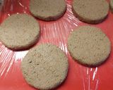 Foto del paso 3 de la receta: Hamburguesas de porotos blancos con hongos de pino