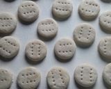 Foto del paso 3 de la receta: Bizcochitos de manteca azucarados❤