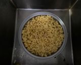 A picture of step 1 of Macaroni ❦.