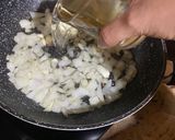 Foto del paso 4 de la receta: Merluza con nata