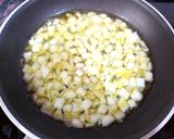 Foto del paso 1 de la receta: Guisantes con sofrito de tomate