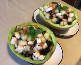 Une image de l'étape 11 de Salade de fruits (melon vert,prunes d ante,mûres,ananas et banane).