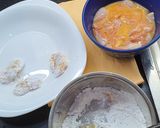 Foto langkah ke 2 dari resep Lemon Chicken.