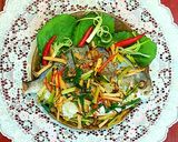 Hình bước làm 3 của món Cá chim hấp nấm đùi gà