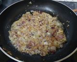 A picture of step 2 of Goan Chicken Curry.