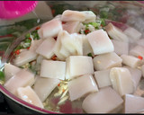 Foto del paso 1 de la receta: Pota en salsa