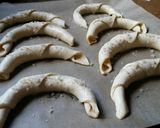 Vajas, sós kifli recept fázis 12 fotója