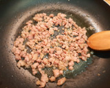 Foto del paso 8 de la receta: Pasta con chorizo, nuez y queso azul