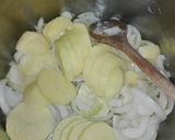 Hagymás krumpli recept fázis 2 fotója