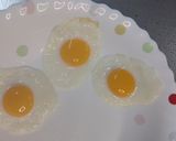 A picture of step 1 of ★Kawaii (lovely) flower decoration of quail eggs★.